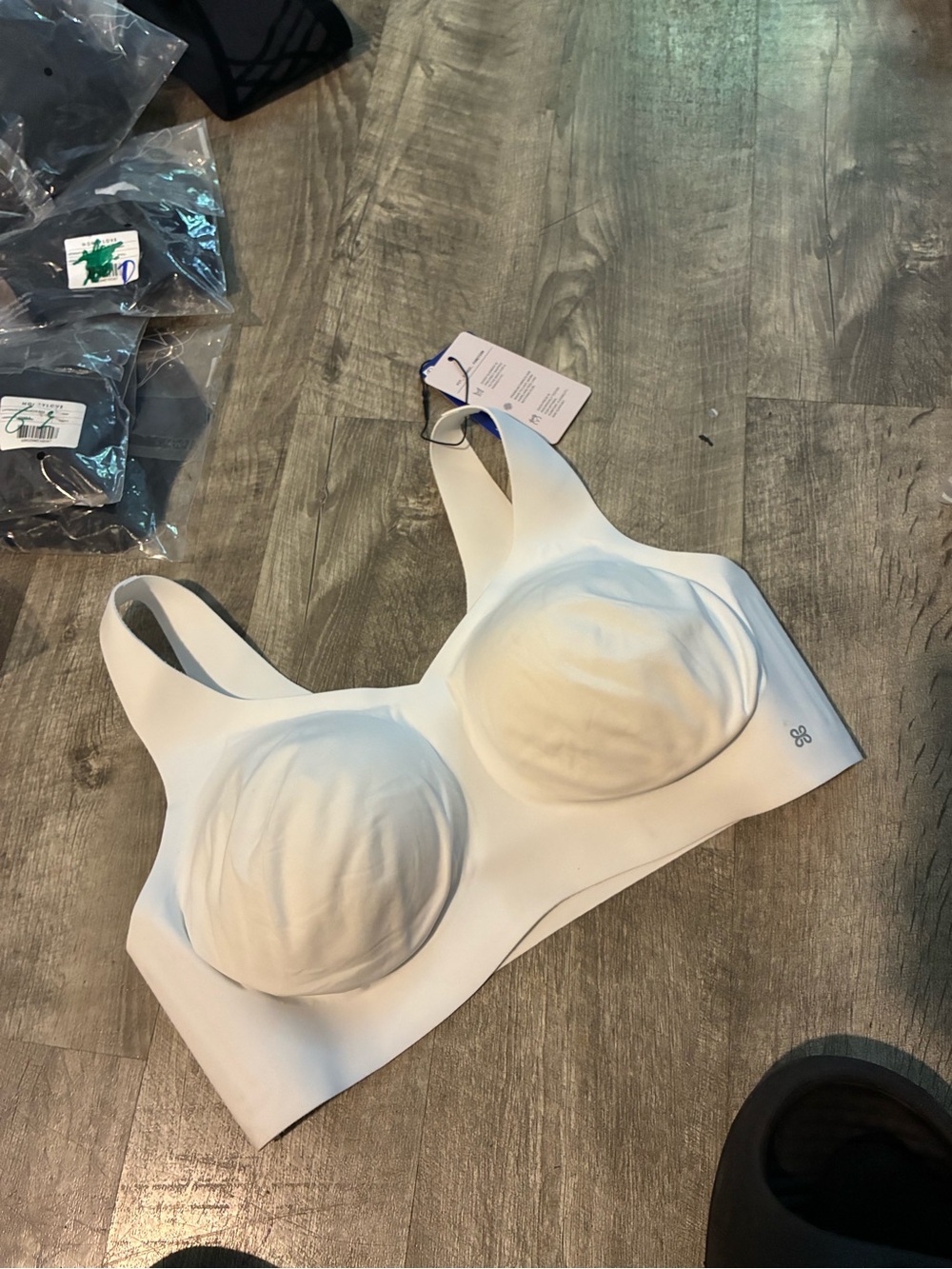 Women’s Honeylove SoftForm Bra LiftWear V Neck New NWT SZ XL